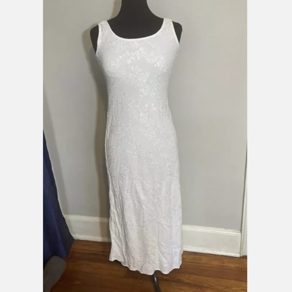 7-23 White House black market maxi dress embroidered 6